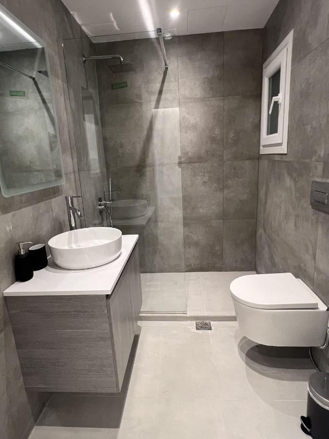 Comfy Apartment In Nea Smirni アテネ エクステリア 写真