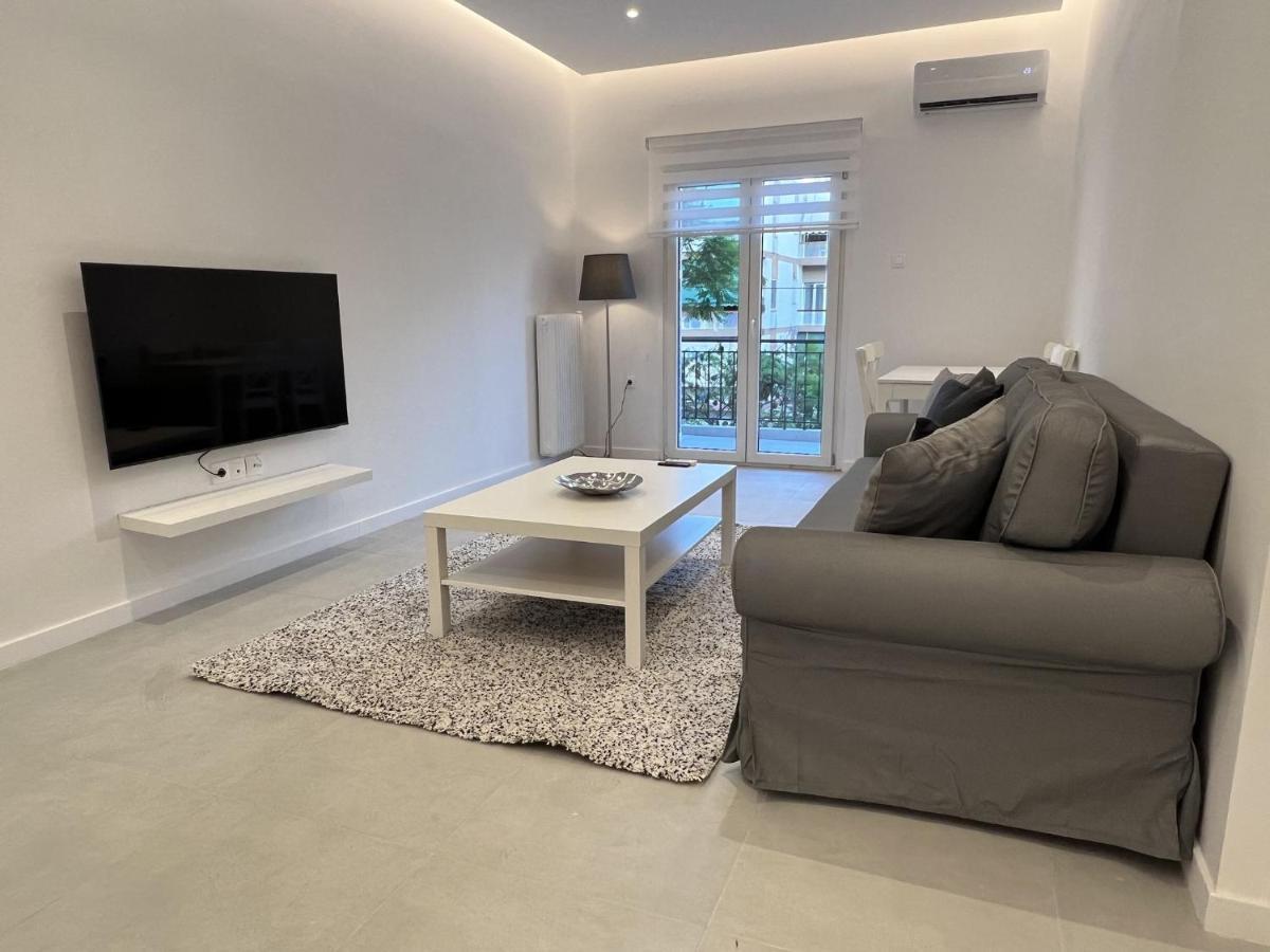 Comfy Apartment In Nea Smirni アテネ エクステリア 写真